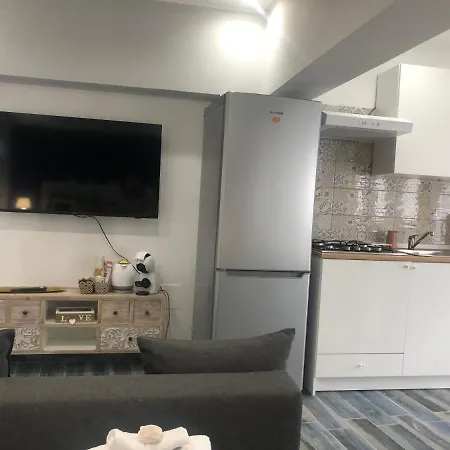 Solidea House בית הארחה *