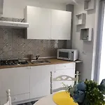 Solidea House بيت ضيافة *